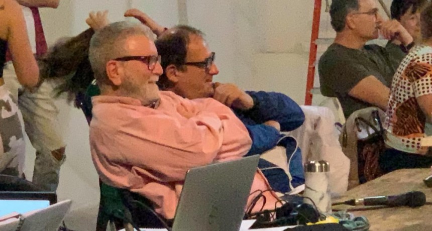 Julio Ch&aacute;vez presente en los  ensayos de Kinky Boots