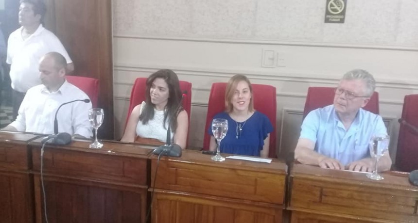 Concejales del Frente de Todos: &ldquo;La Comunidad merece saber cu&aacute;nto dinero se ahorrar&iacute;a el Municipio recortando beneficios a sus funcionarios&rdquo;