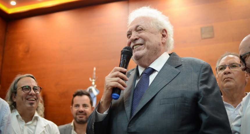 GIN&Eacute;S GONZ&Aacute;LEZ GARC&Iacute;A: "ESTAMOS TODOS JUNTOS TRABAJANDO PARA QUE EL HOSPITAL POSADAS VUELVA A SER UN EMBLEMA"