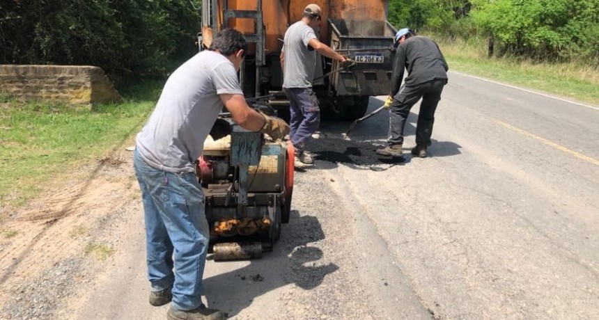 Ruta 4: el Municipio realiz&oacute; nuevos trabajos de bacheo
