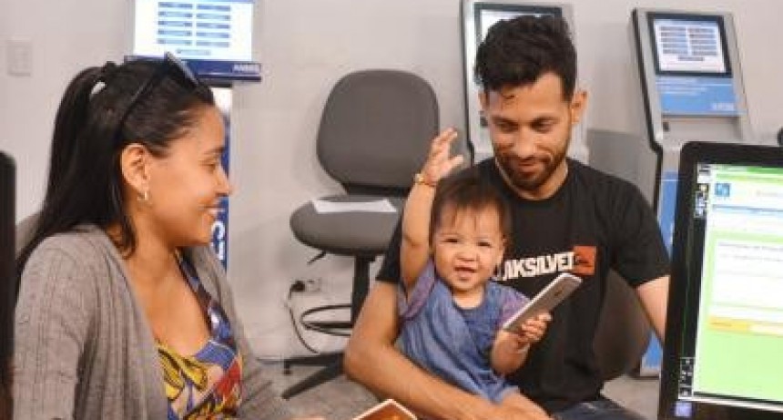 LA ANSES PAGA ASIGNACIONES FAMILIARES POR MATRIMONIO, NACIMIENTO Y ADOPCI&Oacute;N