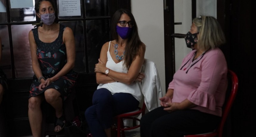 SE IMPLEMENTARÁ UN PROYECTO PARA PREVENCIÓN DE LAS VIOLENCIAS DE GÉNERO PARA MUJERES Y LGBTI+ MIGRANTES Y REFUGIADAS EN ARGENTINA