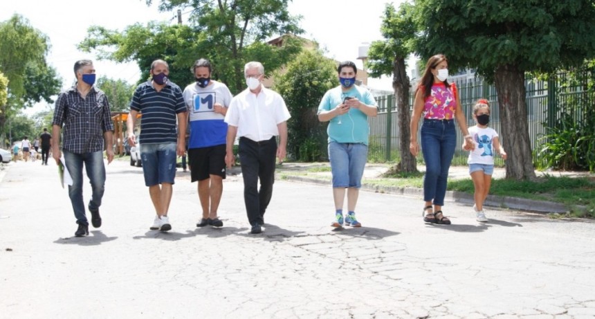 Rubén Romano lleva el operativo Vacunate!  a toda la Ciudad