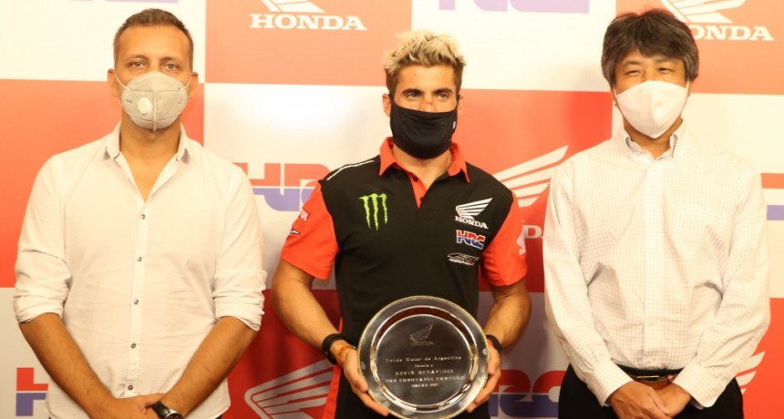  HONDA RECIBIÓ A KEVIN BENAVIDES, FLAMANTE CAMPEÓN DEL RALLY DAKAR 2021