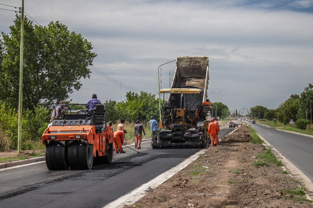 Nuevos trabajos en la obra de ampliación de la avenida Rivadavia
