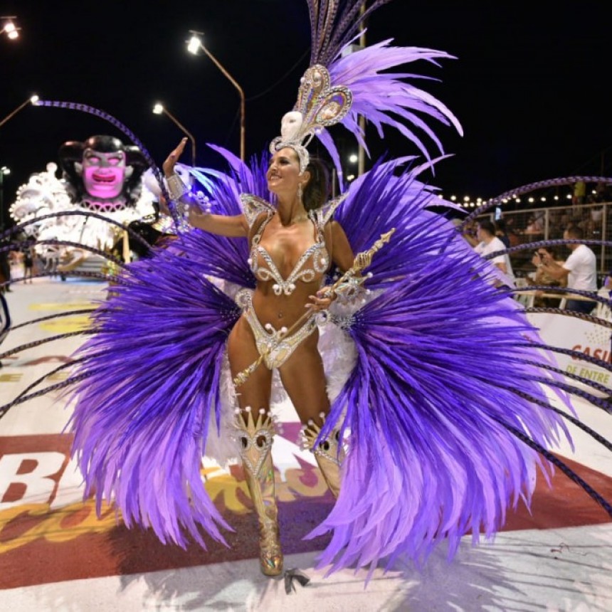Barbie Vélez y María Becerra presentes en la primera noche del Carnaval de Gualeguaychú