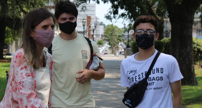 Raverta : Vamos a salir casa por casa a buscar a chicos y chicas que hayan perdido continuidad pedagógica