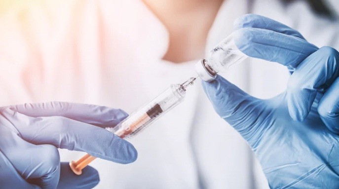 La vacuna contra la fiebre amarilla se aplica en Campana   