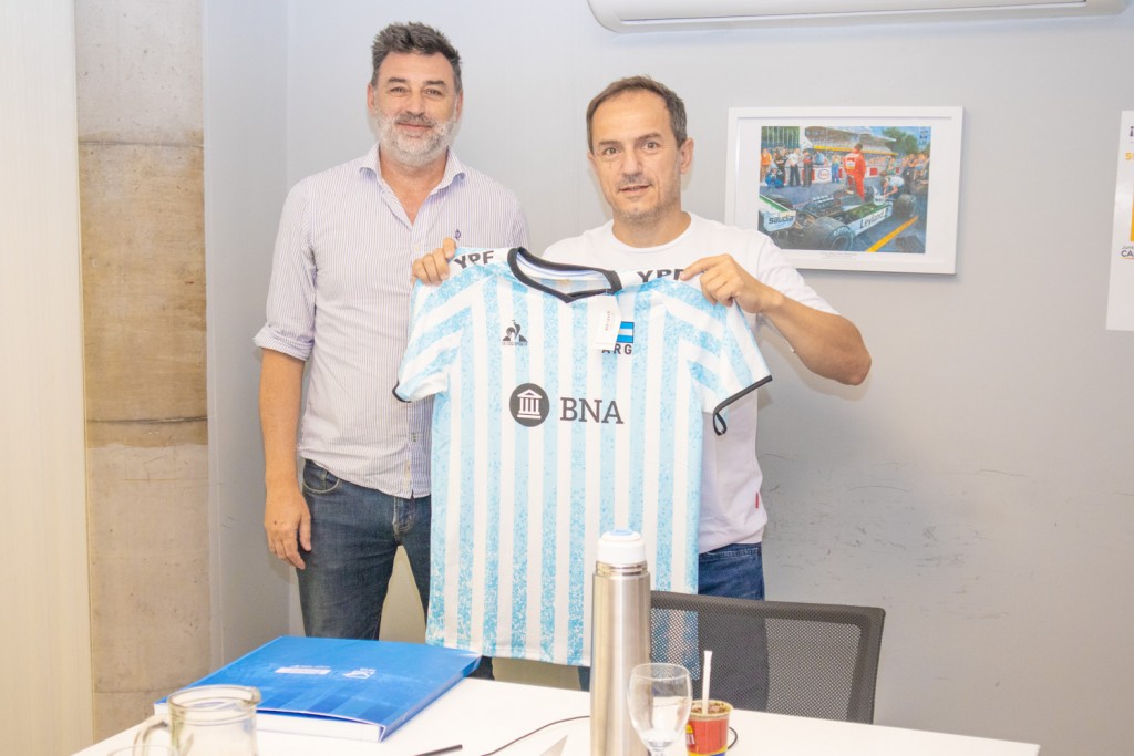 Abella recibió a representantes de la Federación de Voleibol Argentino