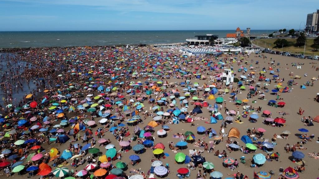 Verano 2025 Mar del Plata: arribaron 521.659 turistas en lo que va de enero