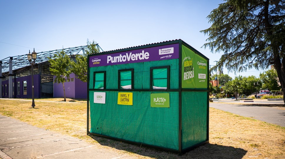 El Municipio repuso el Punto Verde de la Plaza España