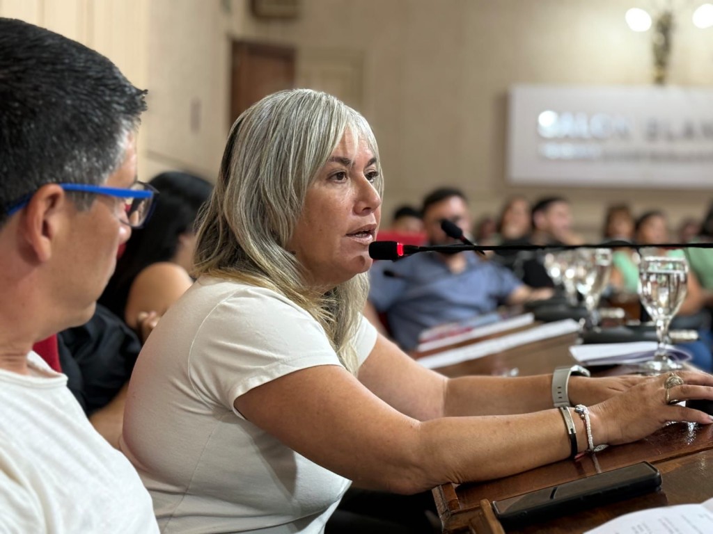 Garello: “La Provincia sale al rescate de Campana frente a la mala administración de Abella”