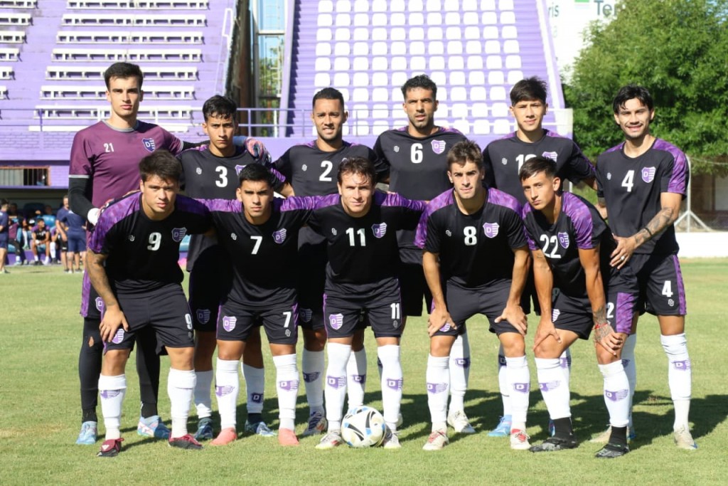 Primer ensayo amistoso como local de Villa Dálmine