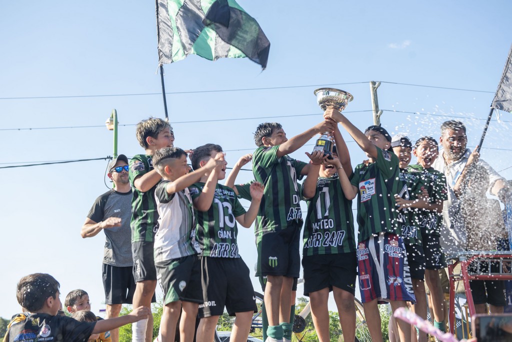 El Intendente acompañó la primera edición del mundialito “Diego Armando Maradona”