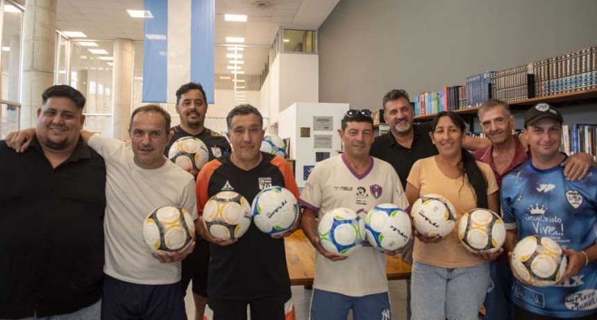 Abella recibió a los equipos campanenses que participarán en la Copa Federación Norte