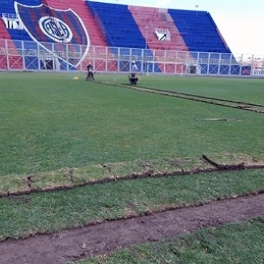 San Lorenzo instal&oacute; un moderno sistema de riego en el Pedro Bidegain