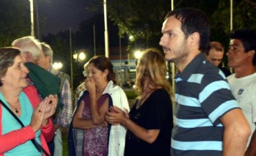 Sebasti&aacute;n Abella convoc&oacute; a los vecinos a participar de la marcha del #18F 