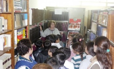 Ciclo de Extensi&oacute;n Bibliotecaria realizado en la &ldquo;Casa de la Cultura&rdquo;