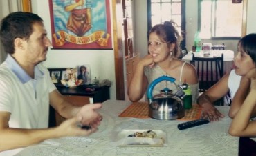&ldquo;Desde la pol&iacute;tica podemos lograr que los vecinos vivan m&aacute;s felices&rdquo;, asegur&oacute; Abella