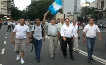 Marcha del silencio:  #18F: Juan Ghione particip&oacute;  junto a Vecinos de Campana.