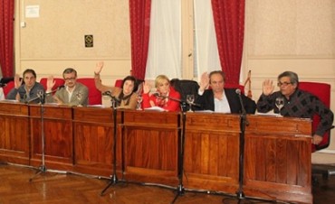 &ldquo;El &uacute;nico prop&oacute;sito de Cantlon,  es el de embarrar la cancha&rdquo;