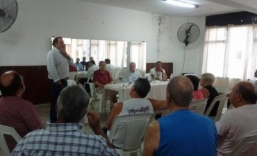 Sergio Roses junto a los Concejales de Cambiemos est&aacute;n efectuando recorridas por los distintos barrios de Campana