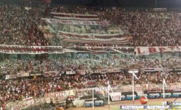 River Plate perdi&oacute; con Godoy Cruz 2 a 1 