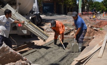 La Municipalidad avanza con la reparaci&oacute;n de la calles San Mart&iacute;n y Jean Jaures