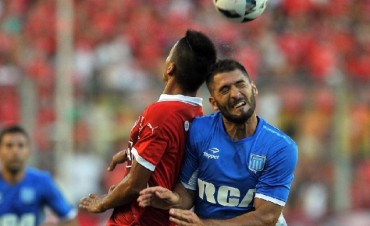 Independiente y Racing empataron 1 a 1