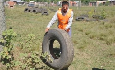 Operativo de descacharrizaci&oacute;n en Las Praderas