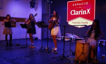 El folklore estuvo presente en Espacio Clar&iacute;n