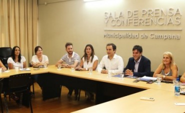 El Intendente encabez&oacute; una mesa de trabajo para mejorar la asistencia escolar en la ciudad