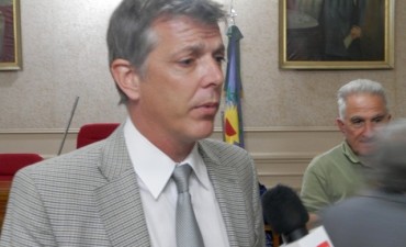 AXEL CANTLON: EN MATERIA DE TRANSPARENCIA EL MUNICIPIO DIO UN SALTO, PERO UN SALTO AL VAC&Iacute;O