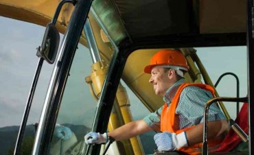 La Oficina de Empleo contin&uacute;a acercando ofertas laborales a la comunidad 