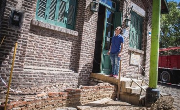 El Intendente visit&oacute; el Museo Ferroviario donde se construye una rampa de acceso