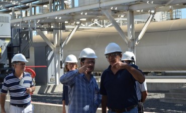 El Intendente visit&oacute; la planta industrial de Praxair