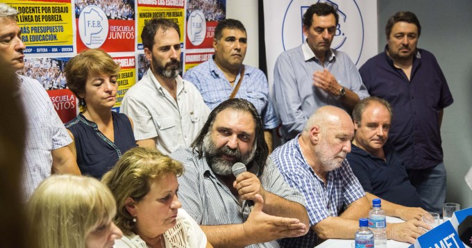 Docentes: Se profundiza el malestar gremial