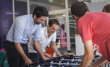 El Intendente recibi&oacute; al director provincial de Juventud 