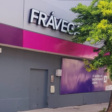 Roban en la sucursal de Fr&aacute;vega Campana