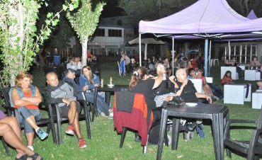 San Valent&iacute;n: la ciudad celebr&oacute; el amor junto al r&iacute;o