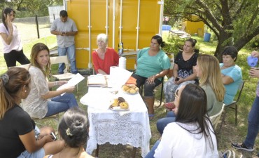 Abella se reuni&oacute; con la senadora Reich por temas de g&eacute;nero y pol&iacute;ticas sociales