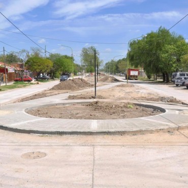 Comenz&oacute; la construcci&oacute;n de tres plazoletas en San Felipe