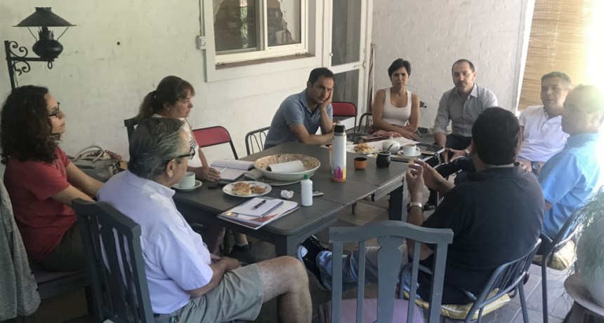 Abella se reuni&oacute; con la Uni&oacute;n Vecinal de San Jorge