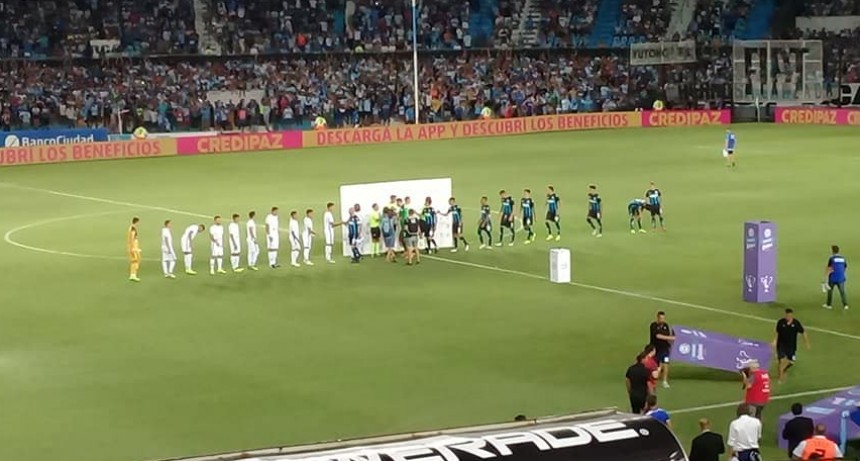 Racing Club gole&oacute; a Godoy Cruz y lleg&oacute; a lo m&aacute;s alto de la Superliga