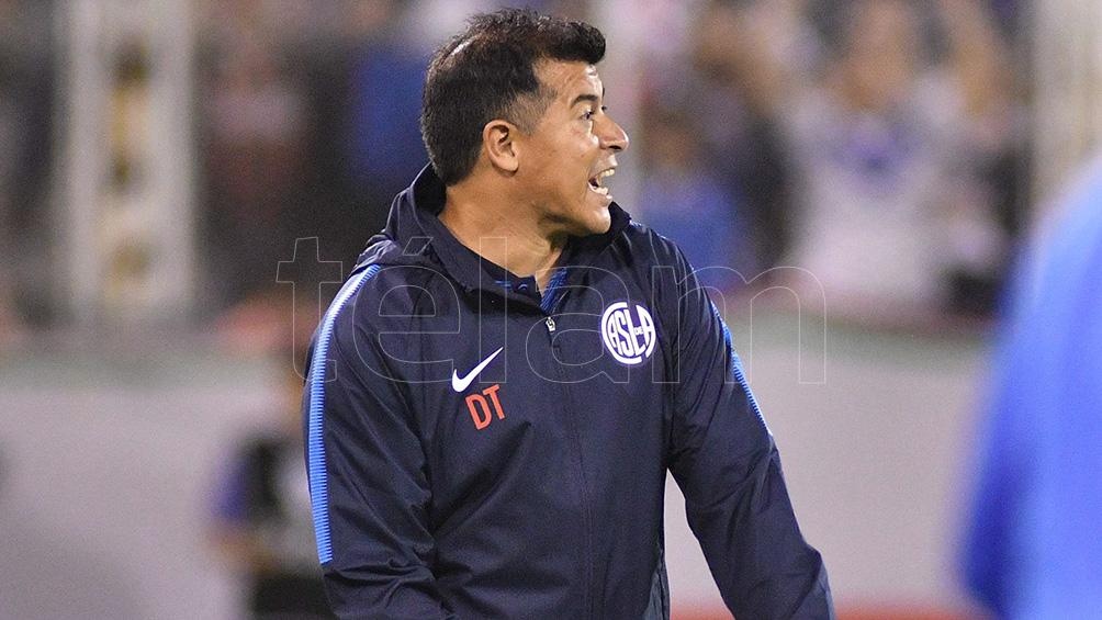 Almir&oacute;n sigue haciendo cambios e intenta encontrar el equipo ante Argentinos Juniors