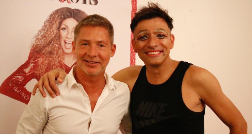 Mirtha Legrand y Adri&aacute;n Suar disfrutaron de la KINKYMANIA en el Teatro Astral 