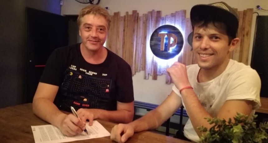 El elenco que dirige Gustavo Dappiano firm&oacute; contrato con el Teatro Porte&ntilde;o