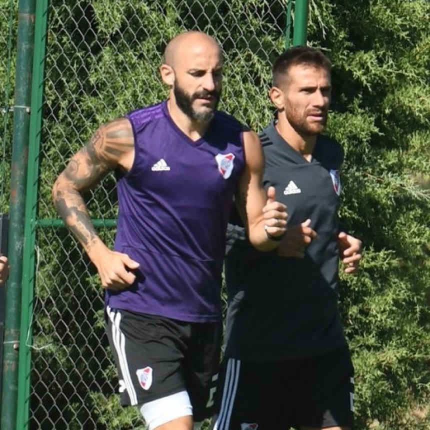 Javier Pinola : la cara de enojo de un jugador al salir del equipo es normal