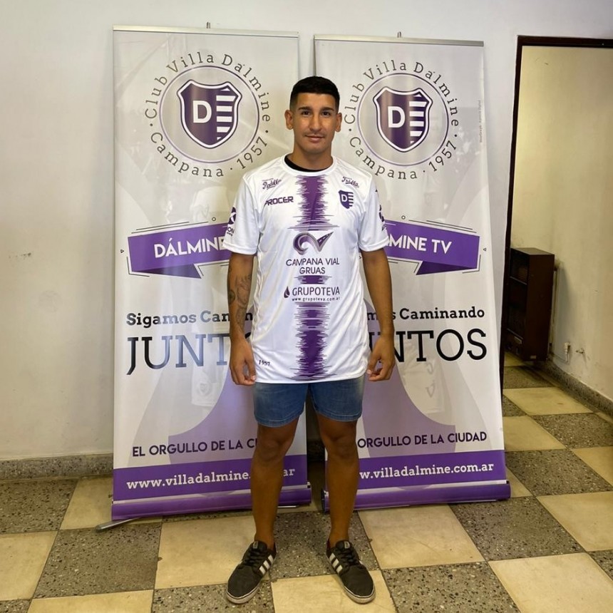 LEANDRO LARREA : ESPERO PODER APORTARLE AL EQUIPO LO MEJOR