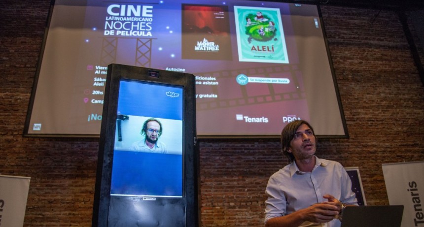 CINE EN EL CAMPITO DE SIDERCA ESTA NOCHE